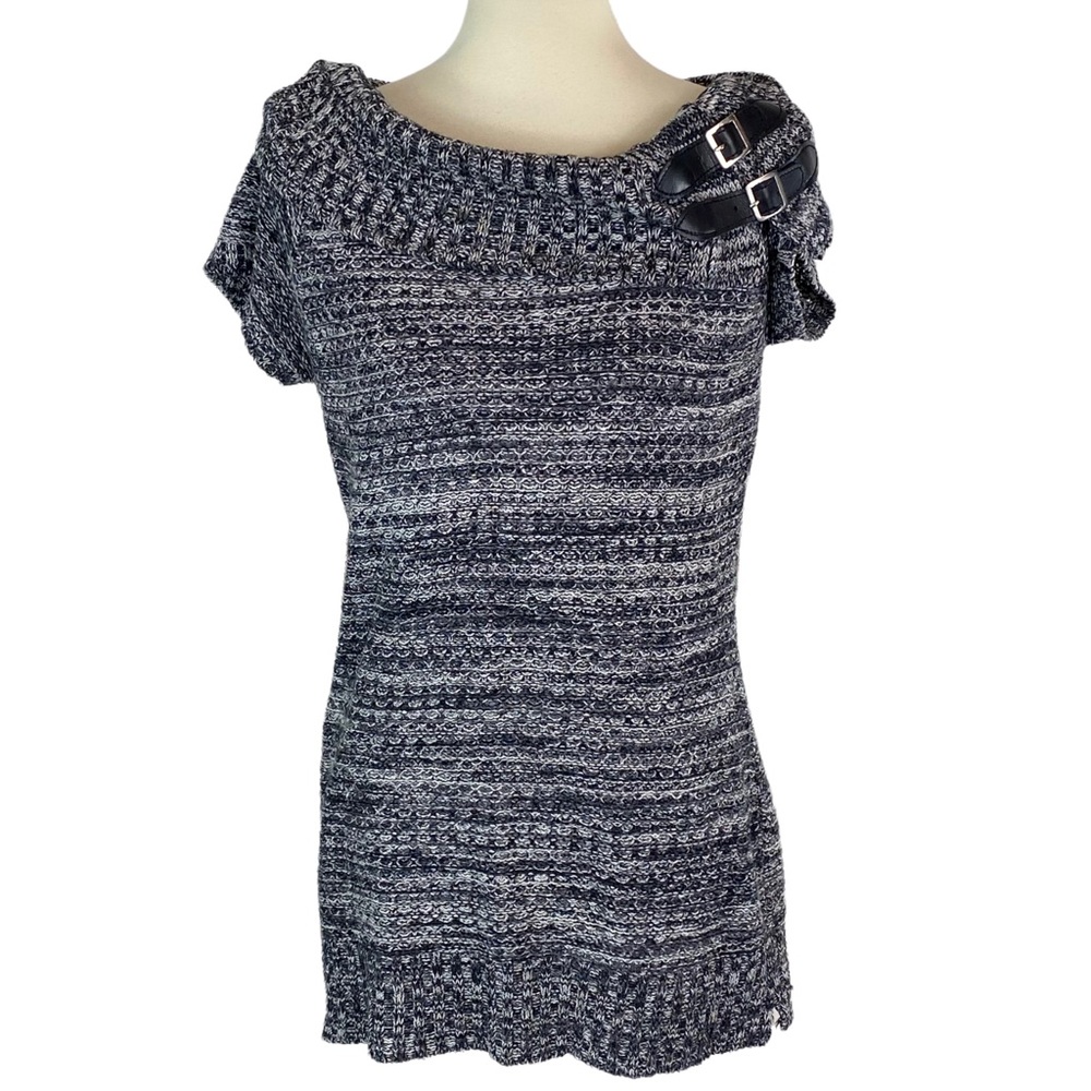 Jennifer Lauren short sleeve sweater size large